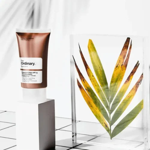 Mineral SPF 30 Sunscreen - Image 3